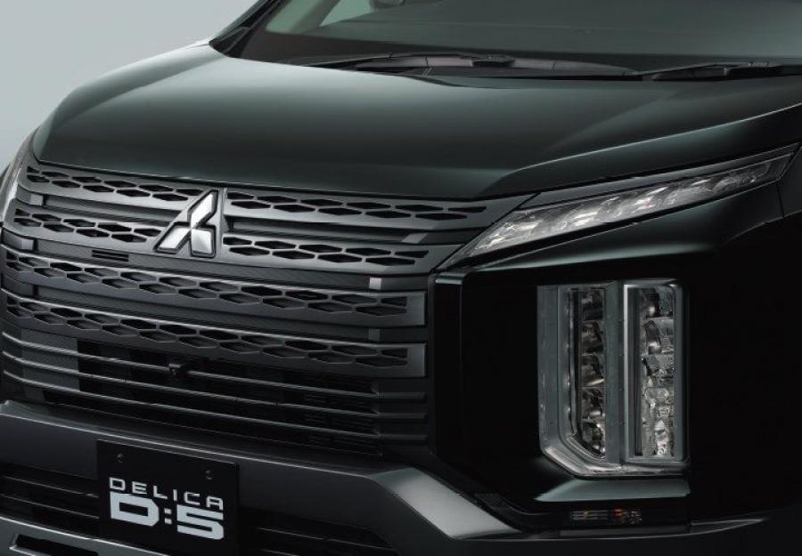 Детали экстерьера Mitsubishi Delica D:5 Jasper 2020 года  (фото 5 из 12)